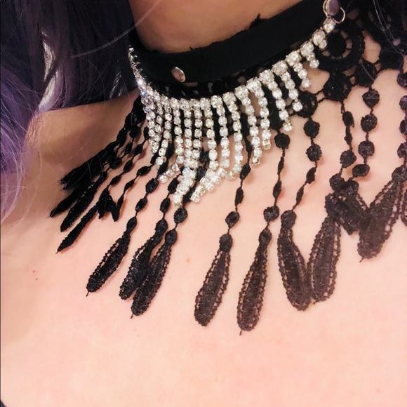 Lace, leather rhinestone choker - Picture 5 of 5